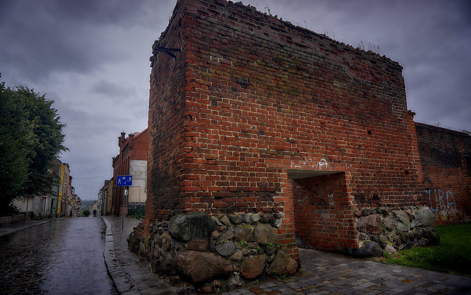 średniowieczne mury obronne Gniew