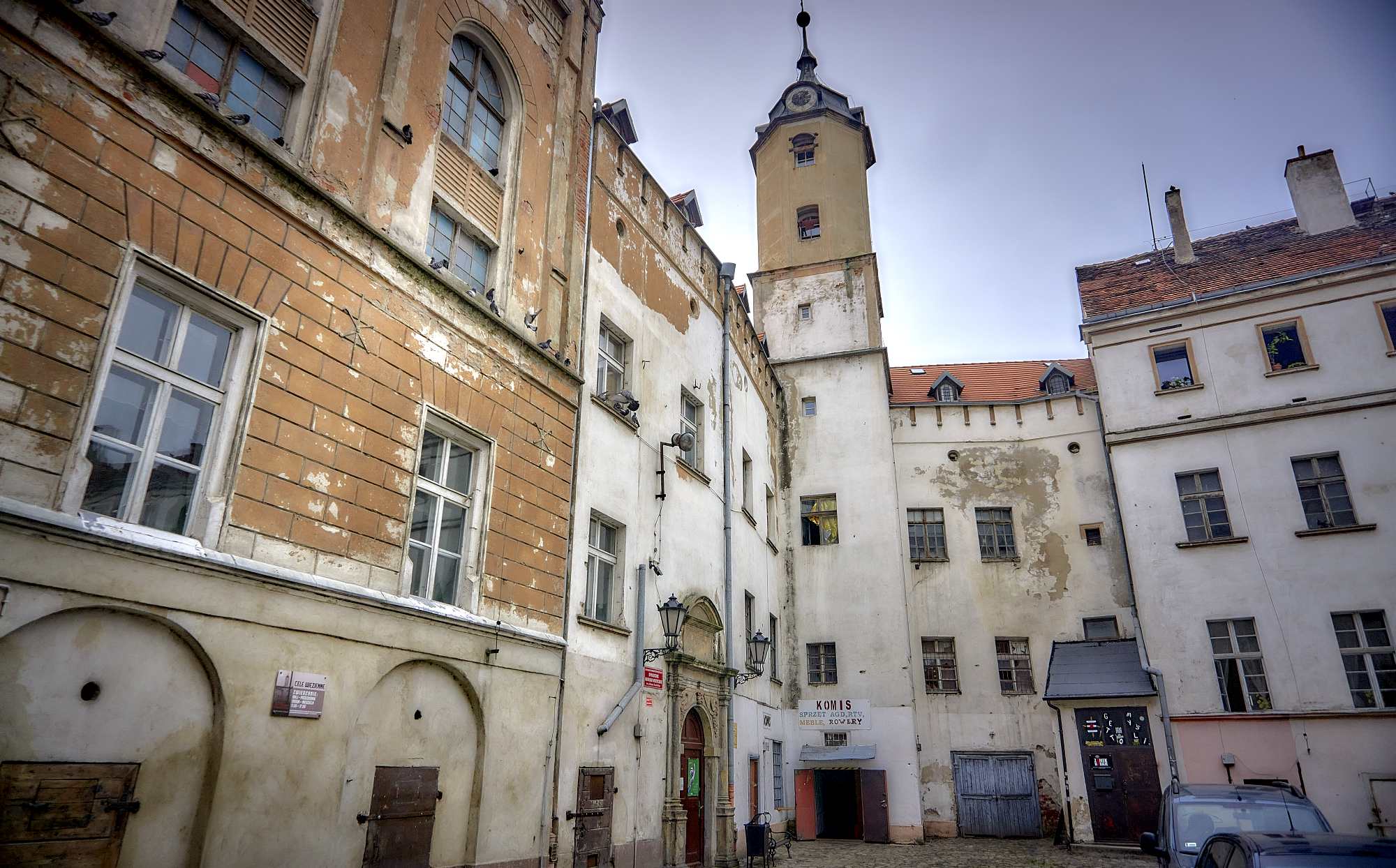 Zamek Piastowski w Jaworze znajduje się w fatalnym stanie