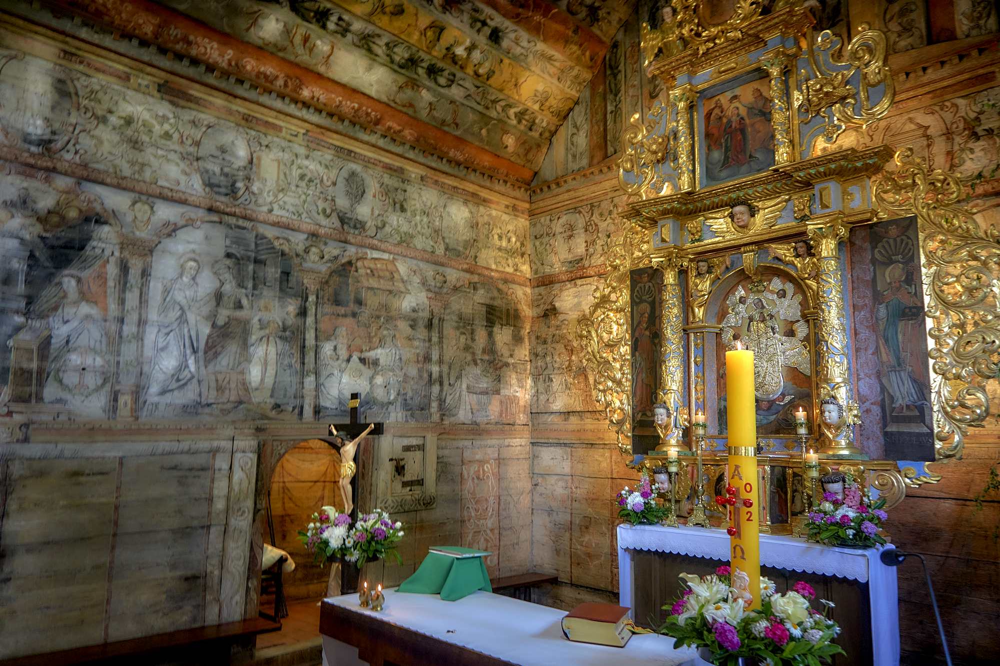 Jeden z najstarszych drewnianych kościołów w Polsce znajduje się Tarnowie Pałuckim