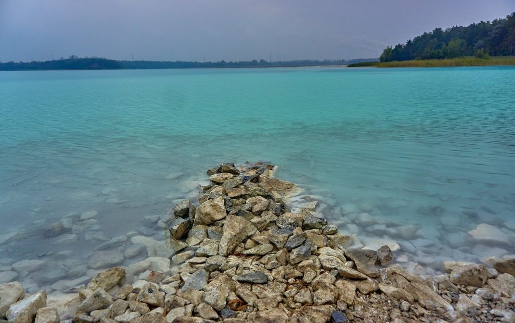 jezioro turkusowe